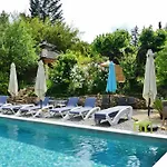 Mas Escombelle Bed & Breakfast 4*
