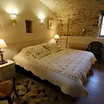 Mas Escombelle Bed & Breakfast