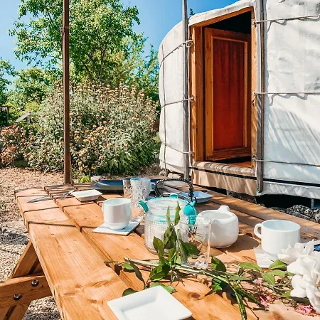 Bed & Breakfast Mas Escombelle 4*