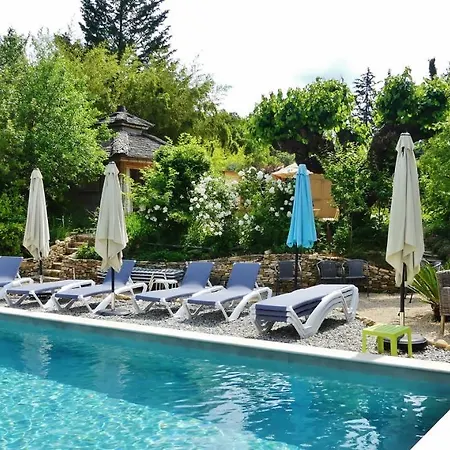 Mas Escombelle Bed & Breakfast 4*