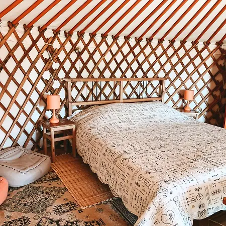 Bed & Breakfast Mas Escombelle