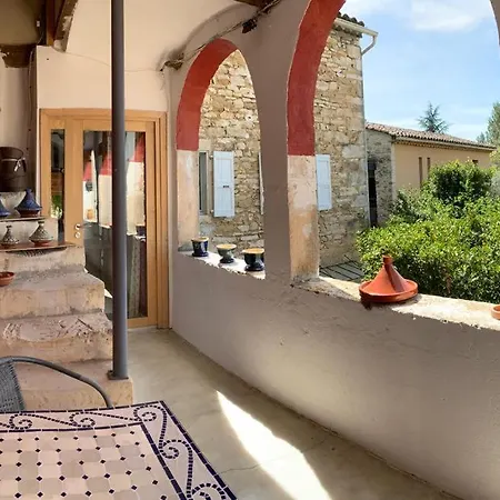 Bed & Breakfast Mas Escombelle