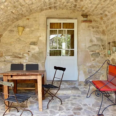 Mas Escombelle Bed & Breakfast