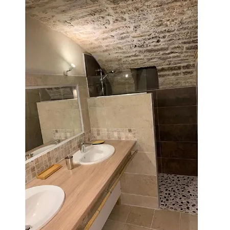 Mas Escombelle Bed and Breakfast 4*